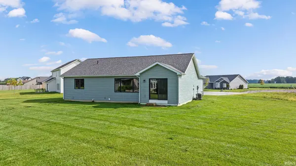 334 Cottonwood CT, Markle, IN 46770