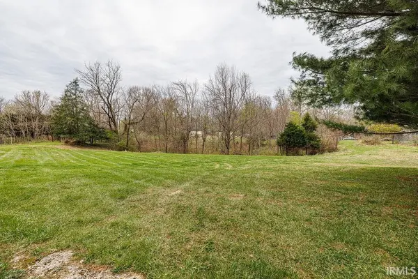 3757 E Stipp RD, Bloomington, IN 47401