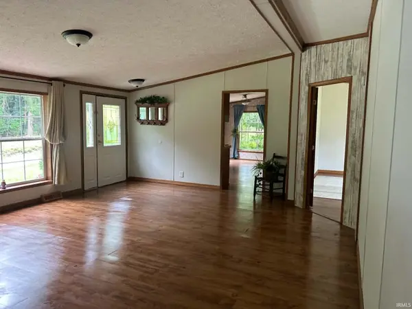 4909 W County Rd 1375 S RD, Jasonville, IN 47438