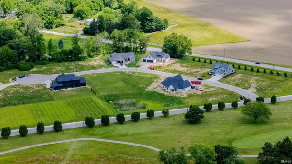 12 Creekside LN, Wabash, IN 46992
