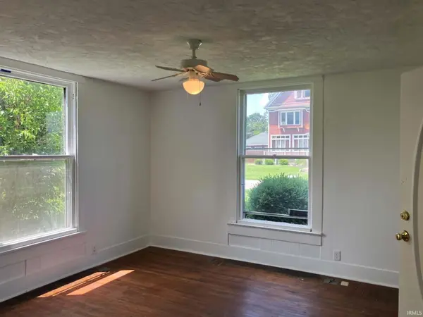 407 E Washington ST, Dunkirk, IN 47336