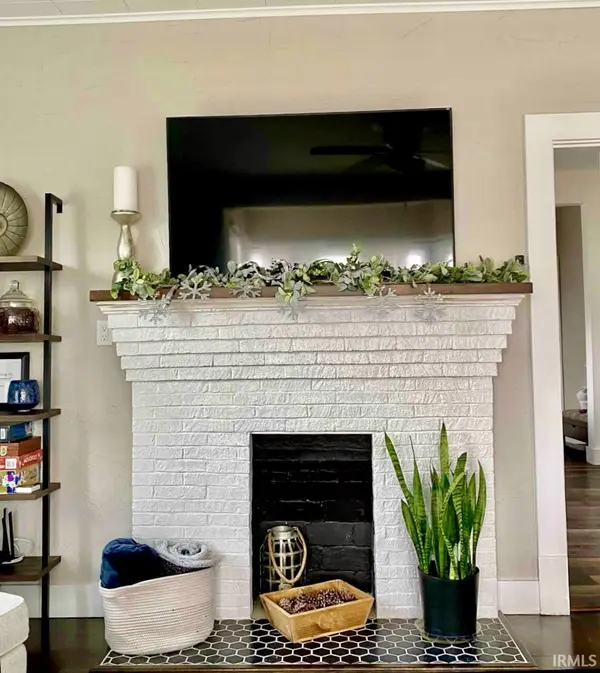 1042 N Charles ST, West Baden, IN 47469