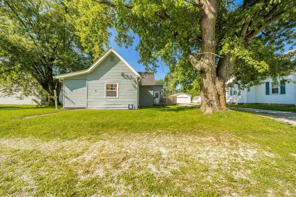 2008 N D ST, Elwood, IN 46036-6036