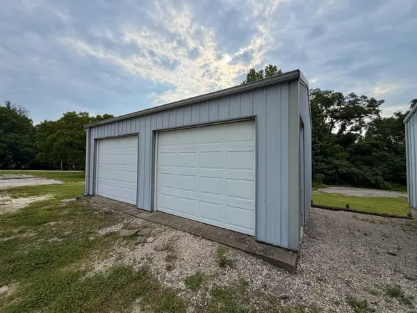 4026 US 50 W HWY, Mitchell, IN 47446