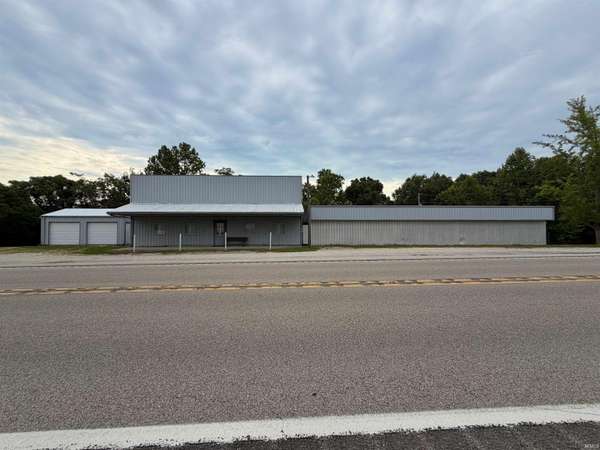 4026 US 50 W HWY, Mitchell, IN 47446