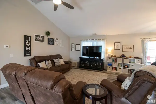 721 S Cathy DR, Princeton, IN 47670
