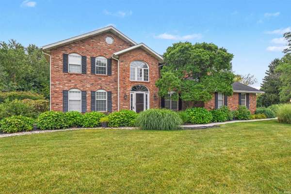 15766 Hunting Ridge TRL, Granger, IN 46530-9076