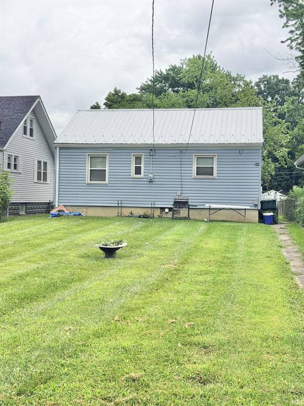 2313 S Grant ST, Muncie, IN 47302