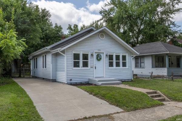 1233 Wilber ST, South Bend, IN 46628