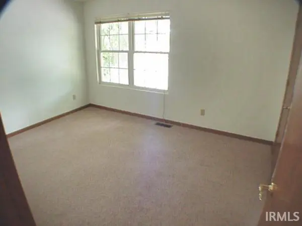 304 S Brown ST #Apt A, Otterbein, IN 47970