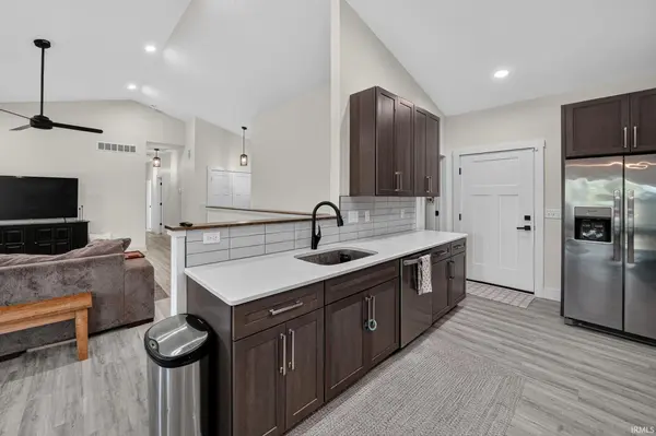26909 N Marshall DR, South Bend, IN 46628-4606