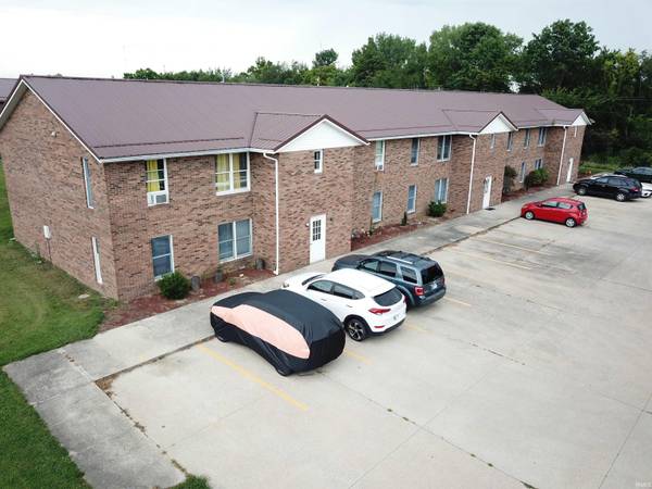1705,1715,1725 Greene ST, Jasper, IN 47546