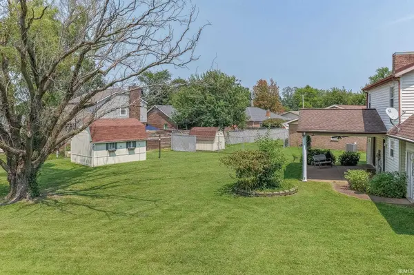 6416 E Mulberry ST, Evansville, IN 47715
