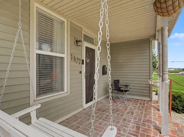1107 E 5th ST, Mount Vernon, IN 47620