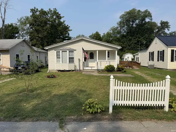 2413 N Milton ST, Muncie, IN 47304
