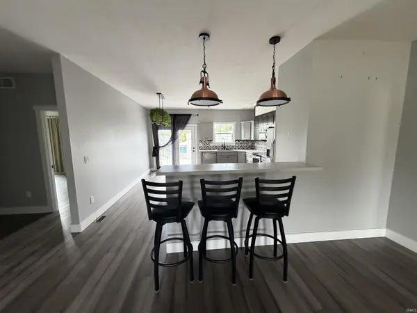 605 W 10th ST, Oolitic, IN 47451-9785