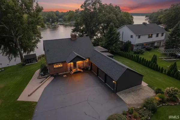 10098 Jefferson RD, Osceola, IN 46561