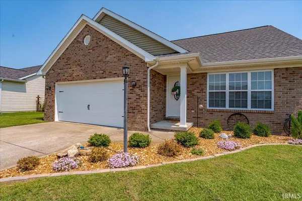 1852 Sandal WAY, Newburgh, IN 47630