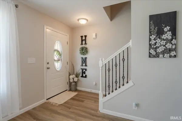 1852 Sandal WAY, Newburgh, IN 47630