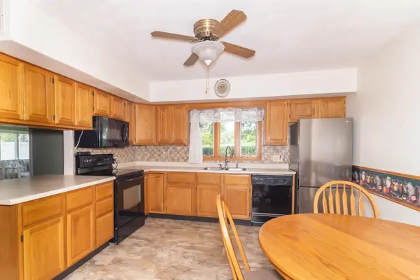 2238 N 100 W ***, Hartford City, IN 47348-8874