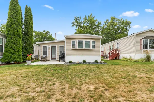 215 Lane 101A Hamilton Lake #37 *** #37, Hamilton, IN 46742