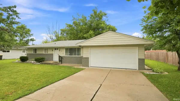 7221 Lamont DR, Fort Wayne, IN 46835
