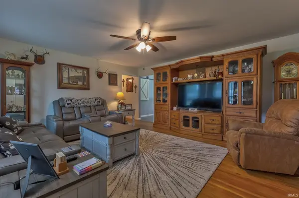 1409 Brookdale DR, Evansville, IN 47720-8172