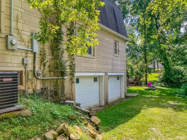516 S Mitchell ST, Bloomington, IN 47401