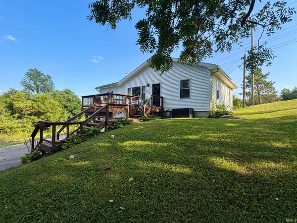 1115 Lafayette AVE, Oolitic, IN 47451