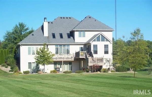 10433 N 300 E ***, Roanoke, IN 46783