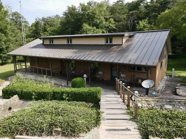 2617 E State Road 64 ***, Winslow, IN 47598