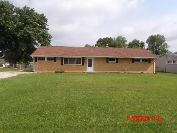 810 W Lincoln ST, Danville, IN 46122