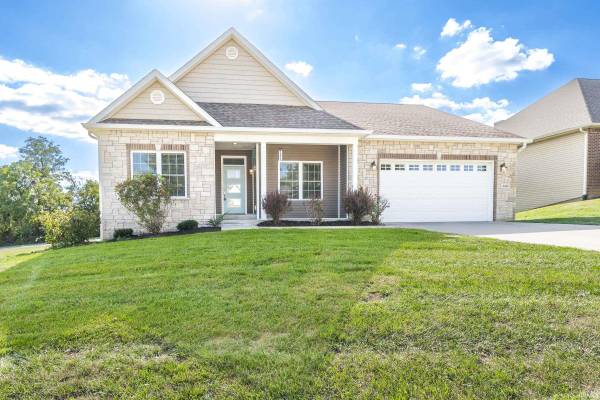 4442 S Carberry CT, Bloomington, IN 47401