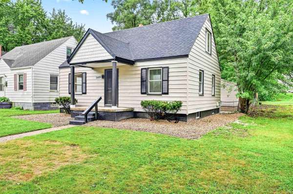 1609 N Brookfield ST, South Bend, IN 46628-3007