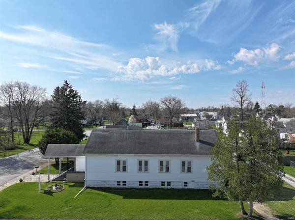 207 N Prettyman ST, Knox, IN 46534-1244