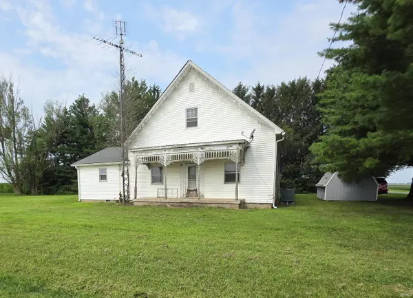 9530 S County Road 50 East ***, Galveston, IN 46932-8993