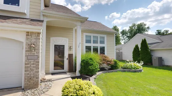 7214 Sandyridge PL, Fort Wayne, IN 46835-4084