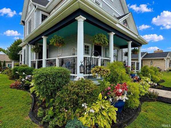 1604 13th ST, Bedford, IN 47421