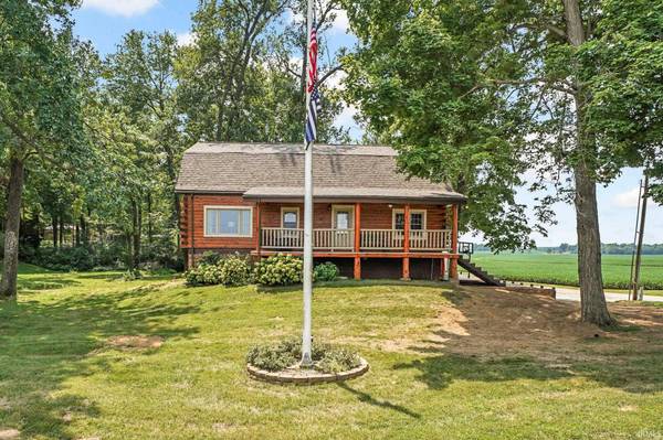 3250 Brandt RD, Wadesville, IN 47638