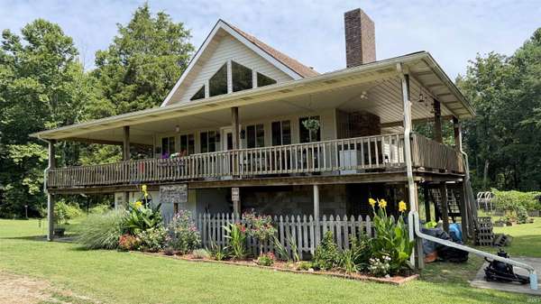 6606 Bear Creek RD, Rome, IN 47574