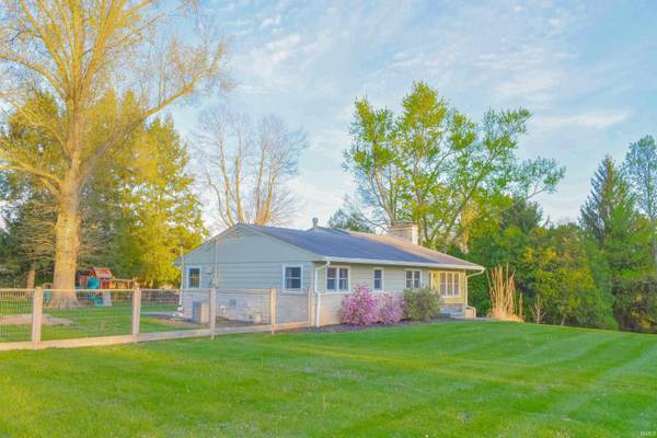721 S Pleasant Ridge RD, Bloomington, IN 47401-4223
