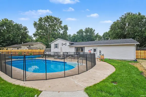 3002 Blanchard DR, Mishawaka, IN 46544
