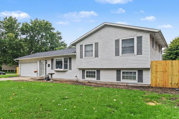 3002 Blanchard DR, Mishawaka, IN 46544