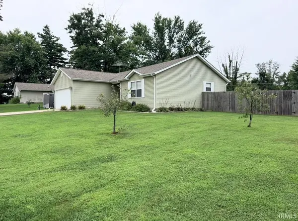 3882 S Westmont AVE, Bloomington, IN 47403