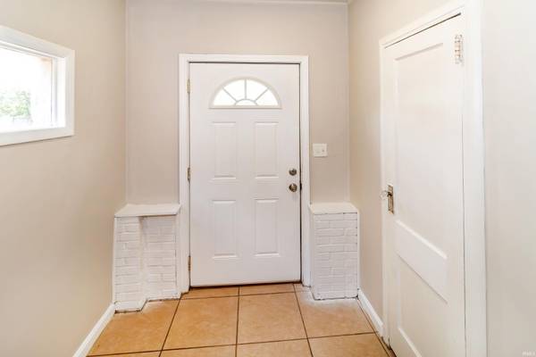 1418 E Jackson AVE, Evansville, IN 47714