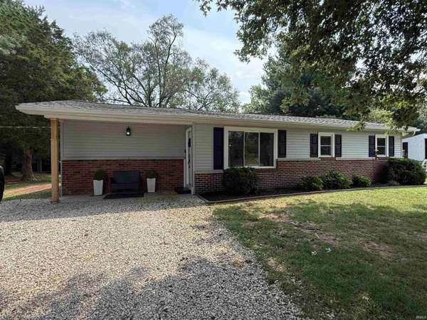 1627 S Meridian RD, Mitchell, IN 47446