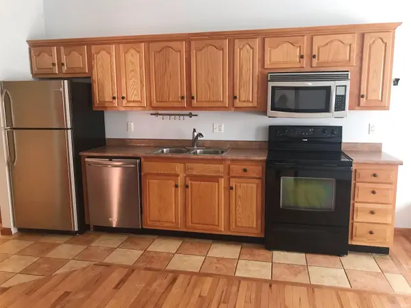 110 W 6th ST #5, Bloomington, IN 47408-3311