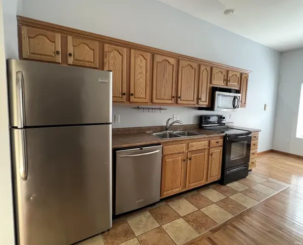 110 W 6th ST #5, Bloomington, IN 47408-3311