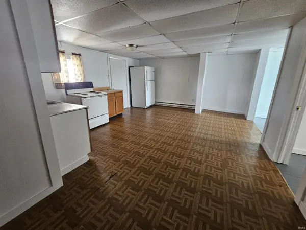 222 E Union ST #Apt 3, Worthington, IN 47471