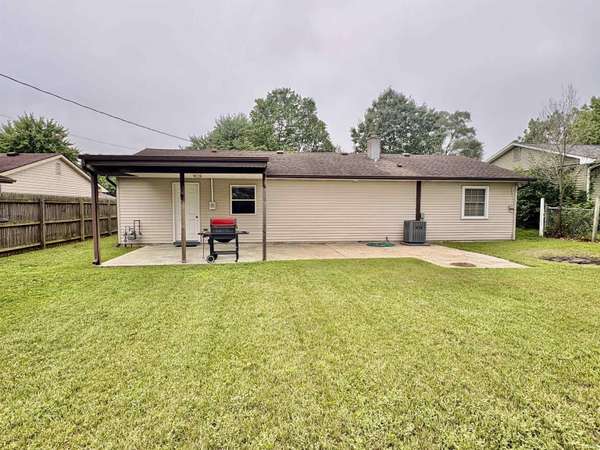 56648 Norman CT, Elkhart, IN 46516